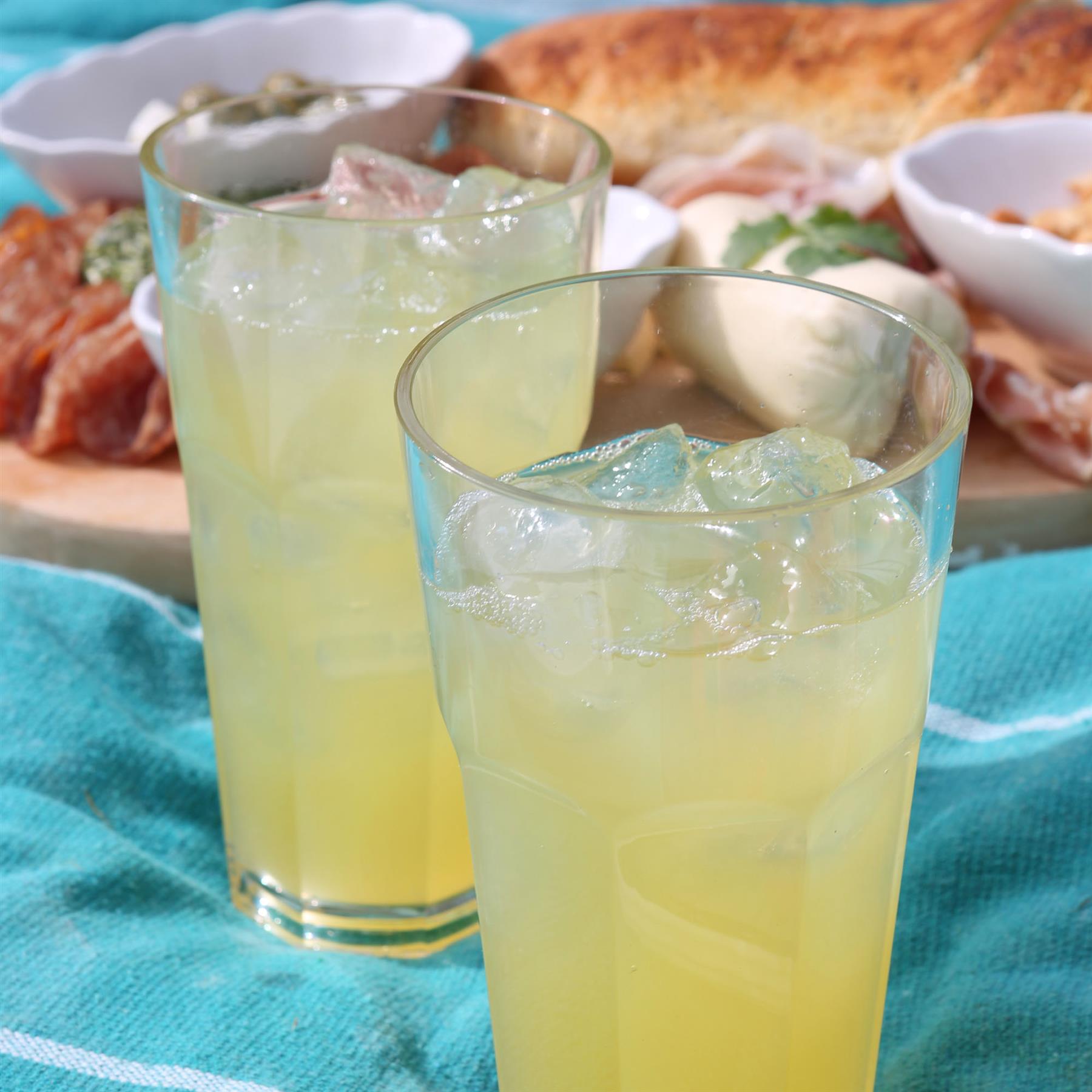 580ml Reusable Plastic Highball Glass