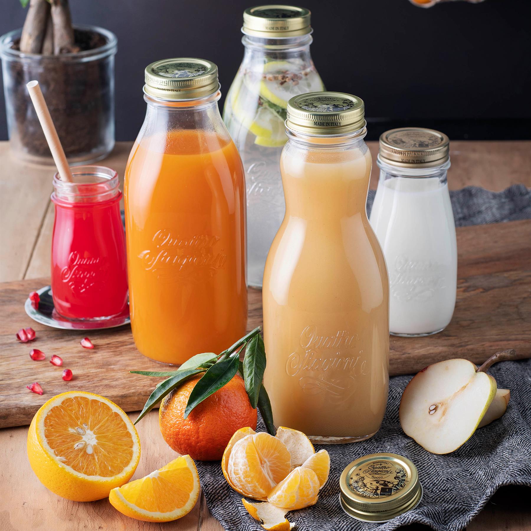 1L Quattro Stagioni Glass Juice Bottle with Screw Top Lid