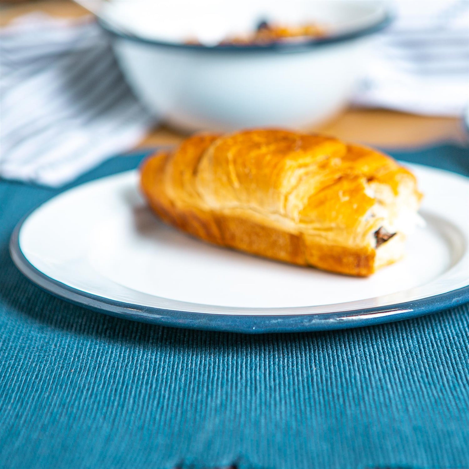 White Enamel Side Plate - 20cm - Navy