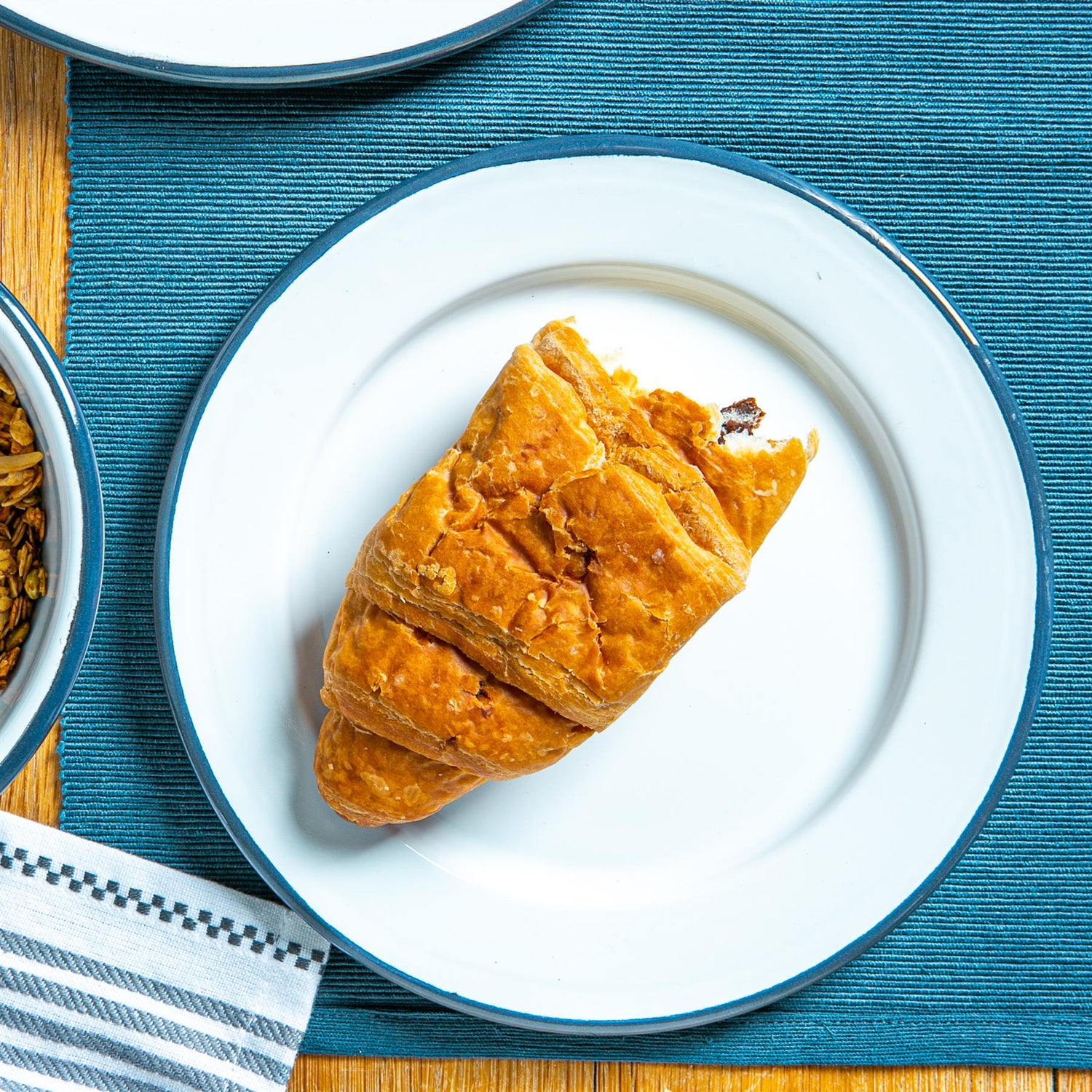 White Enamel Side Plate - 20cm - Navy