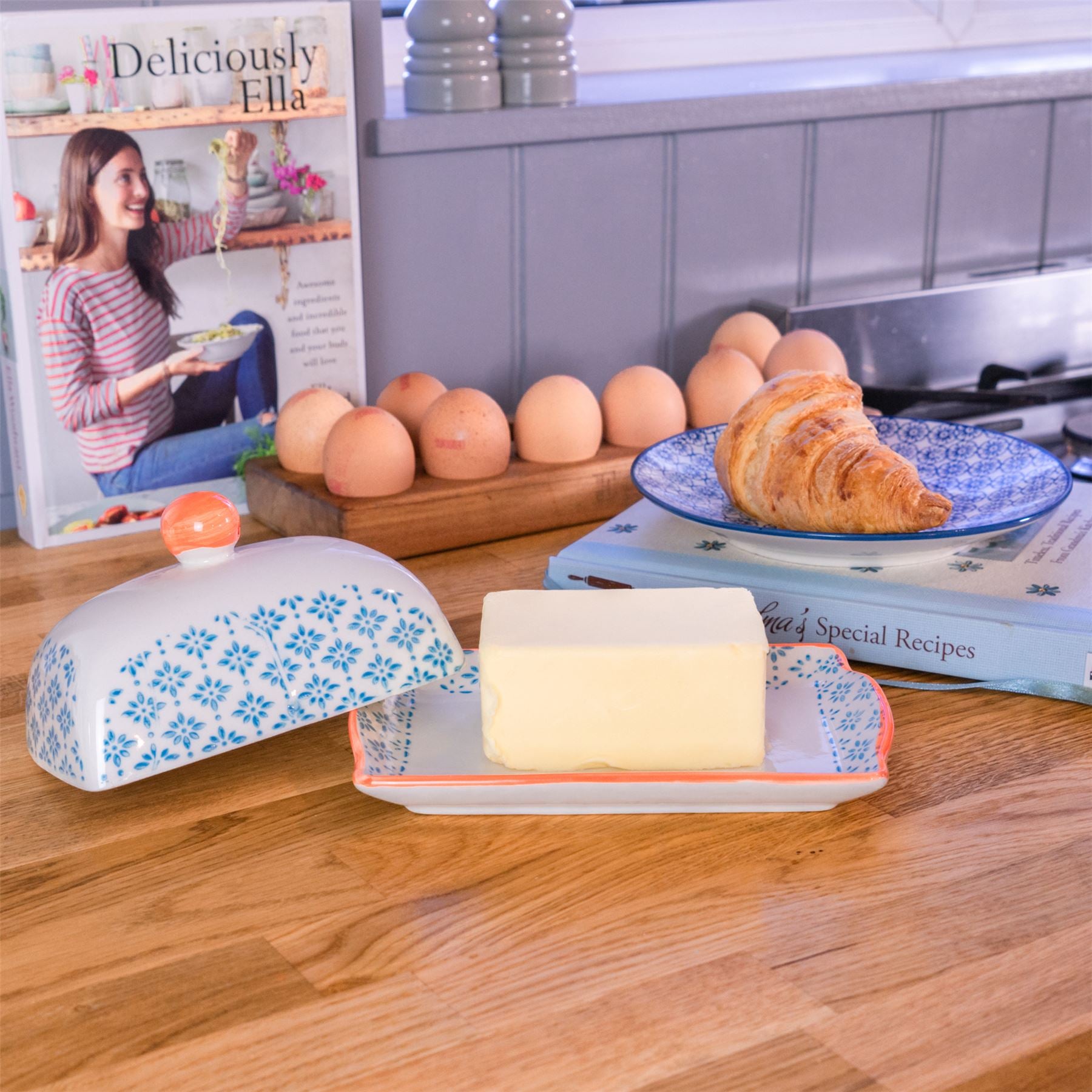 Hand-Printed Butter Dish - 18.5cm - Light Blue