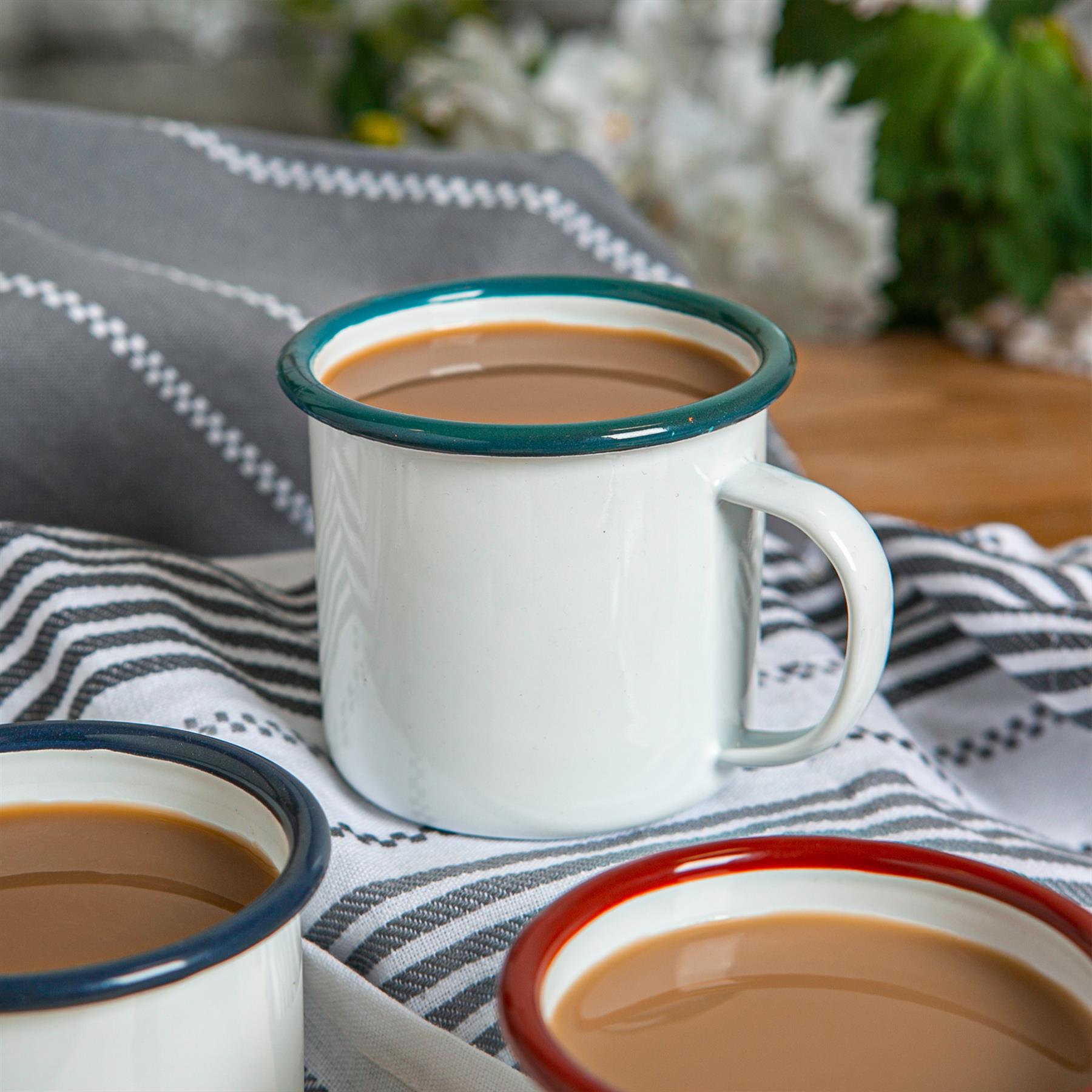 White Enamel Mug - 375ml - Green
