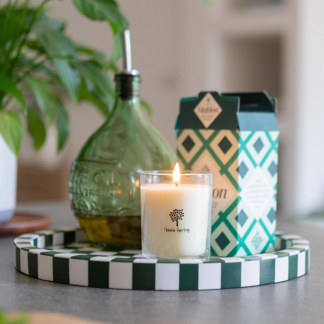 Soy Wax Scented Candle - 160g - Sage Retreat