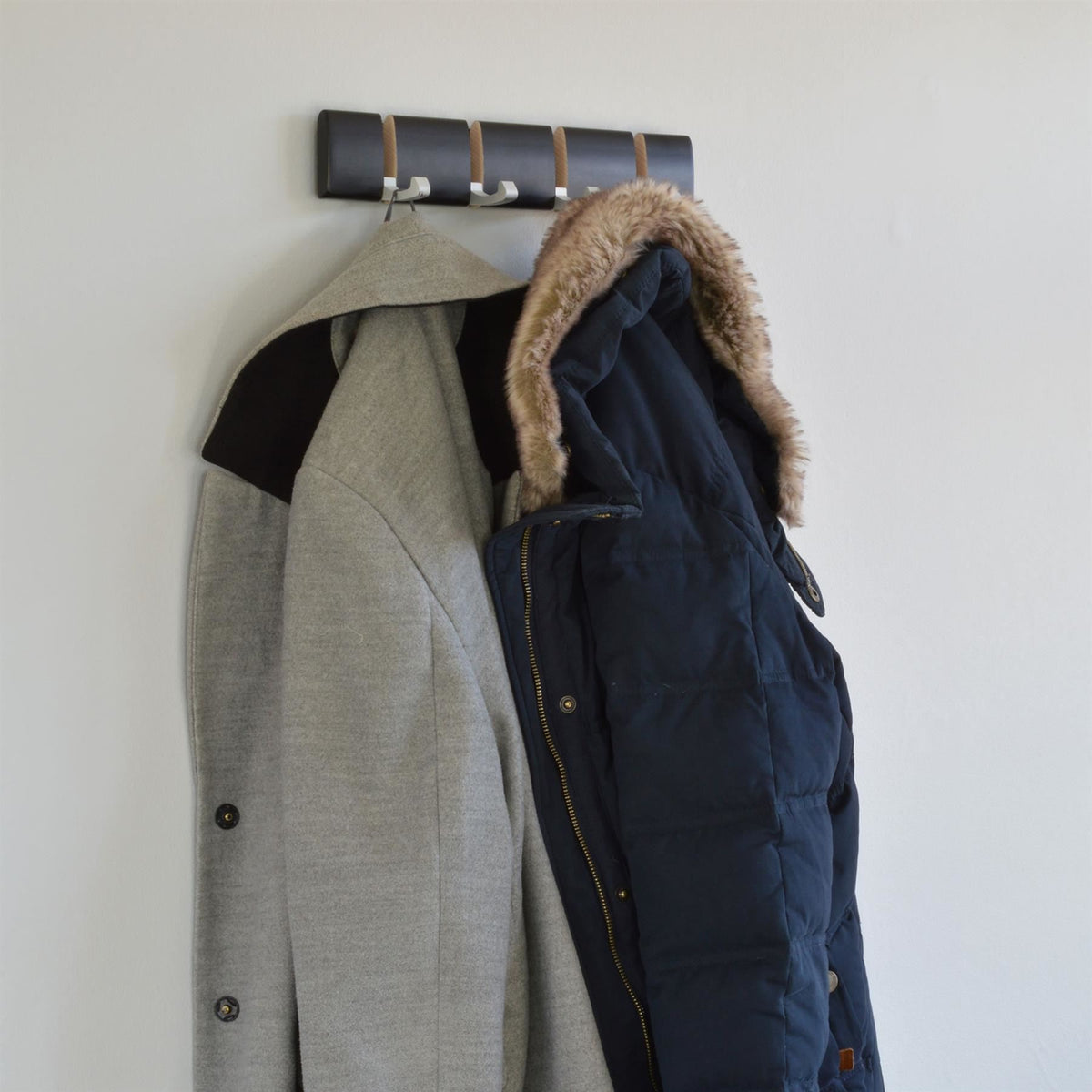 4 Hook Wooden Wall-Mounted Coat Rack - Black
