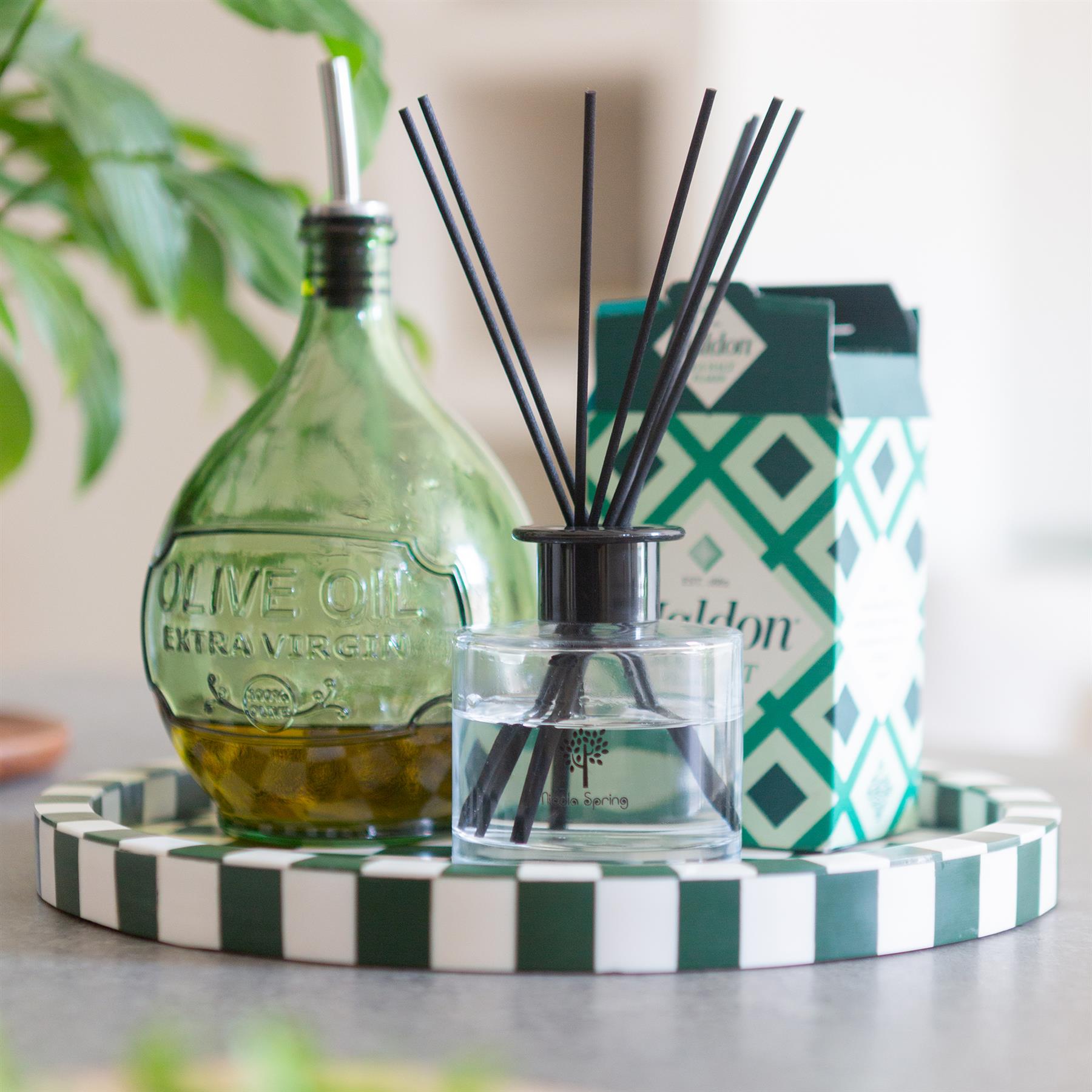 Glass Reed Diffuser - 200ml - Sage Retreat