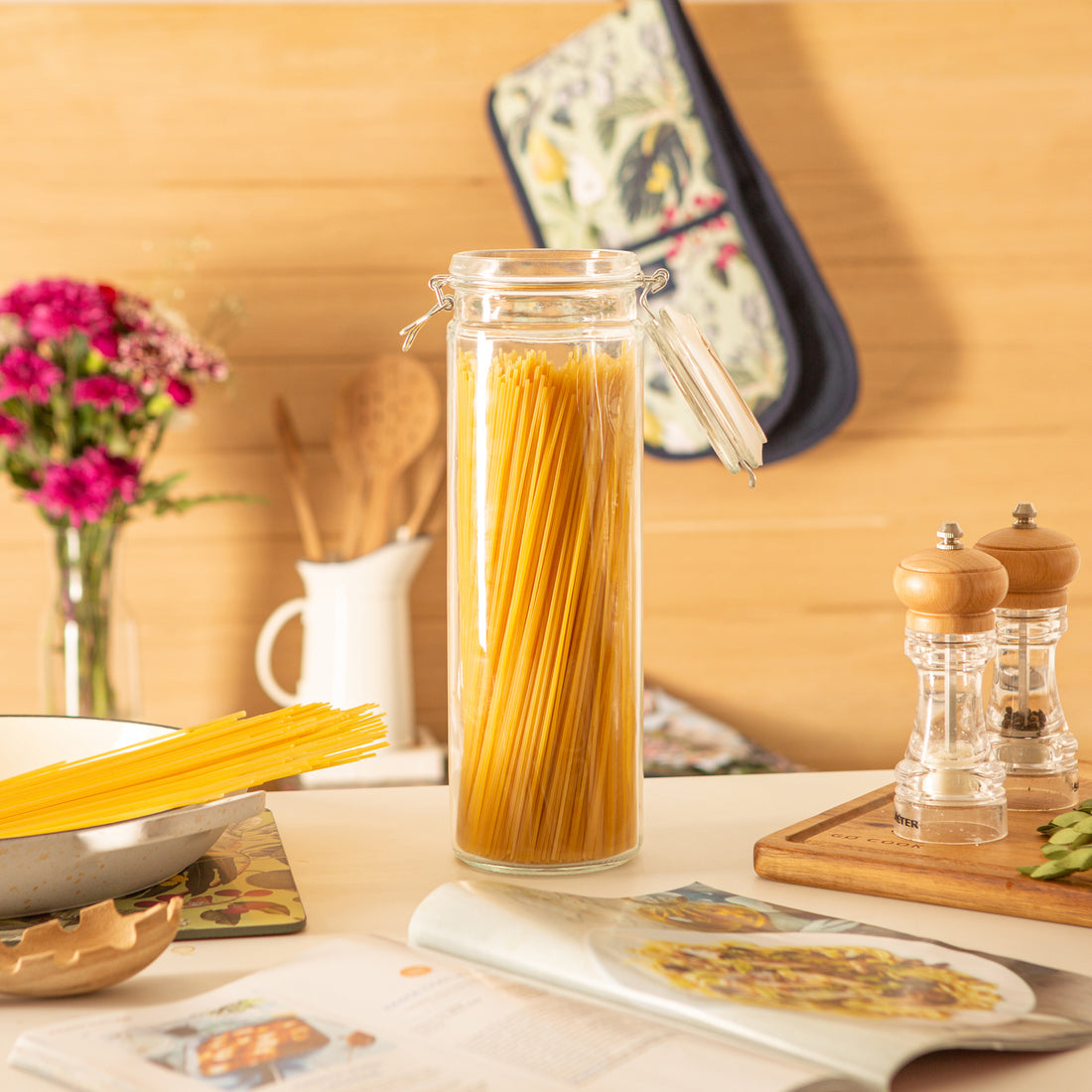 Glass Spaghetti Jar - 2 Litre - Clear Seal