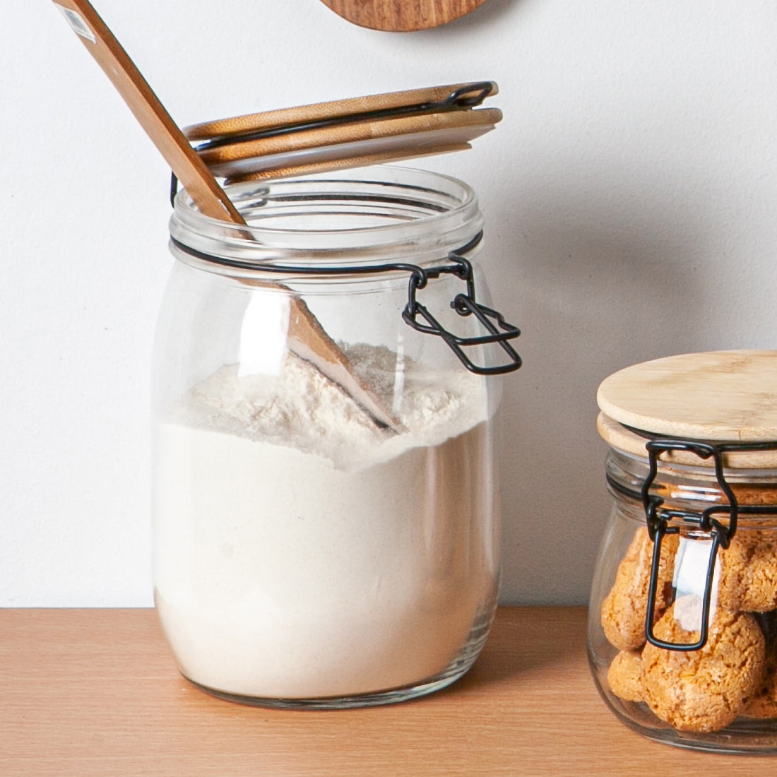 Storage Jar with Wooden Lid - 1000ml - Clear Seal