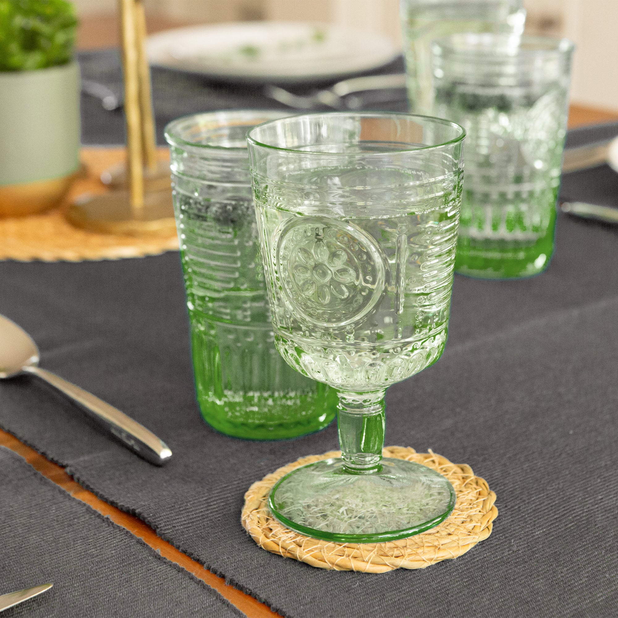 Romantic Wine Glass - 320ml - Green