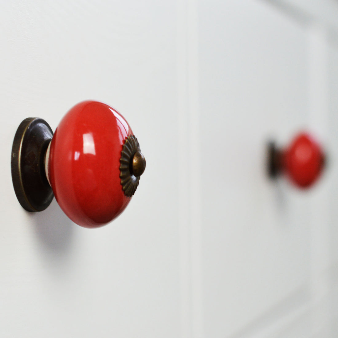 Round Ceramic Drawer Knob - Red