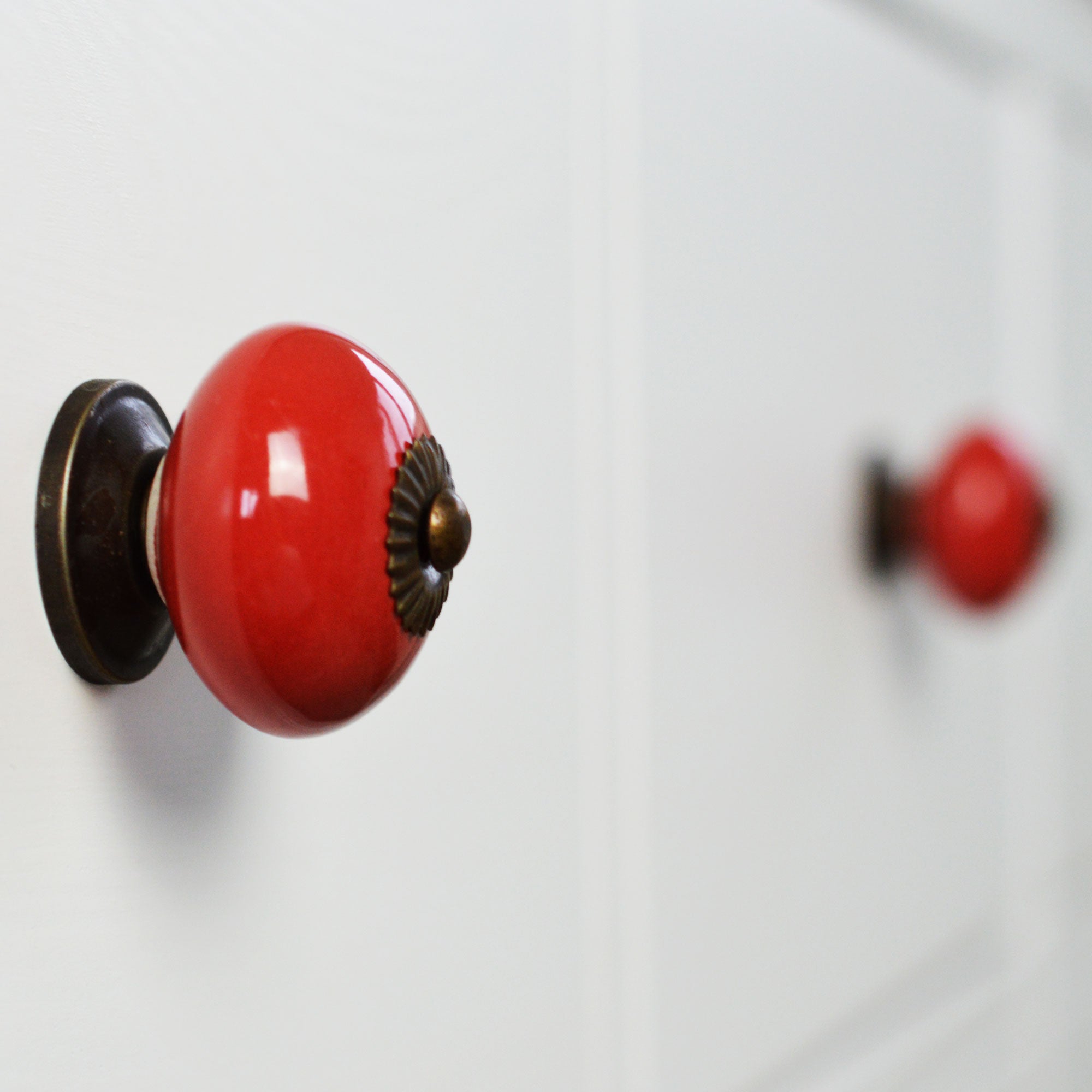 Round Ceramic Drawer Knob - Red
