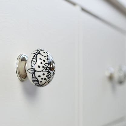 Round Ceramic Drawer Knob - White / Black Rose