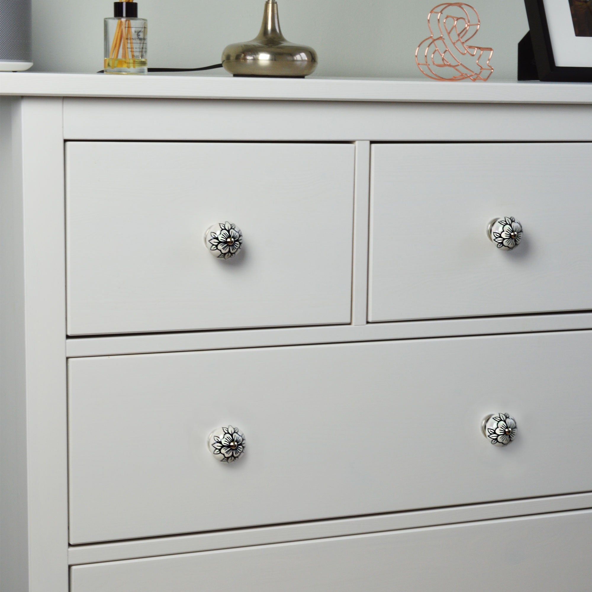 Round Ceramic Drawer Knob - Flower Bud