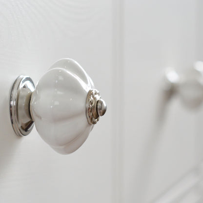 Ceramic Drawer Knob - Solid Flower - White