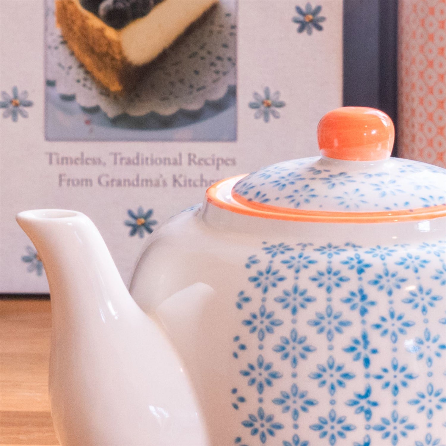 Hand-Printed Teapot - 820ml - Light Blue