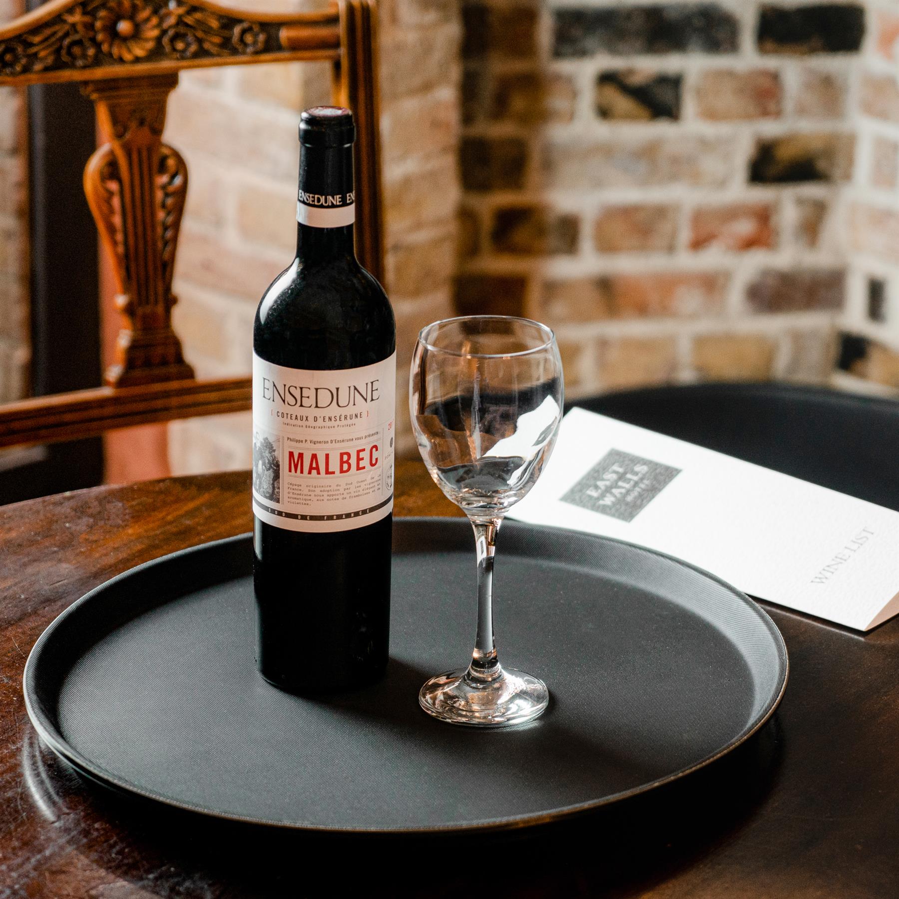 Black 73cm Oval Non-Slip Serving Tray