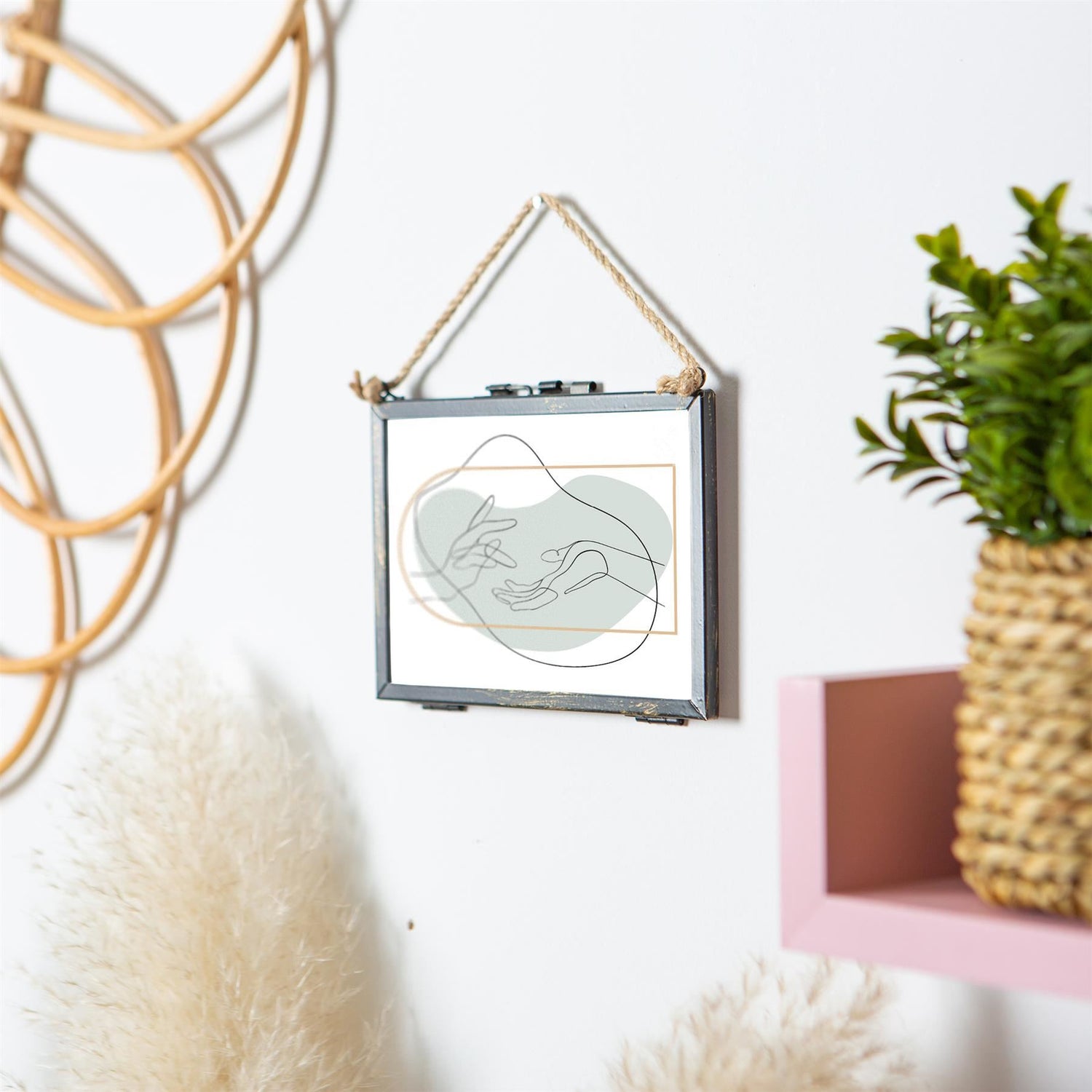 6&quot; x 4&quot; Glass Hanging Photo Frame